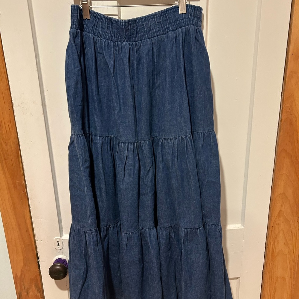 Vintage Starfire denim skirt.